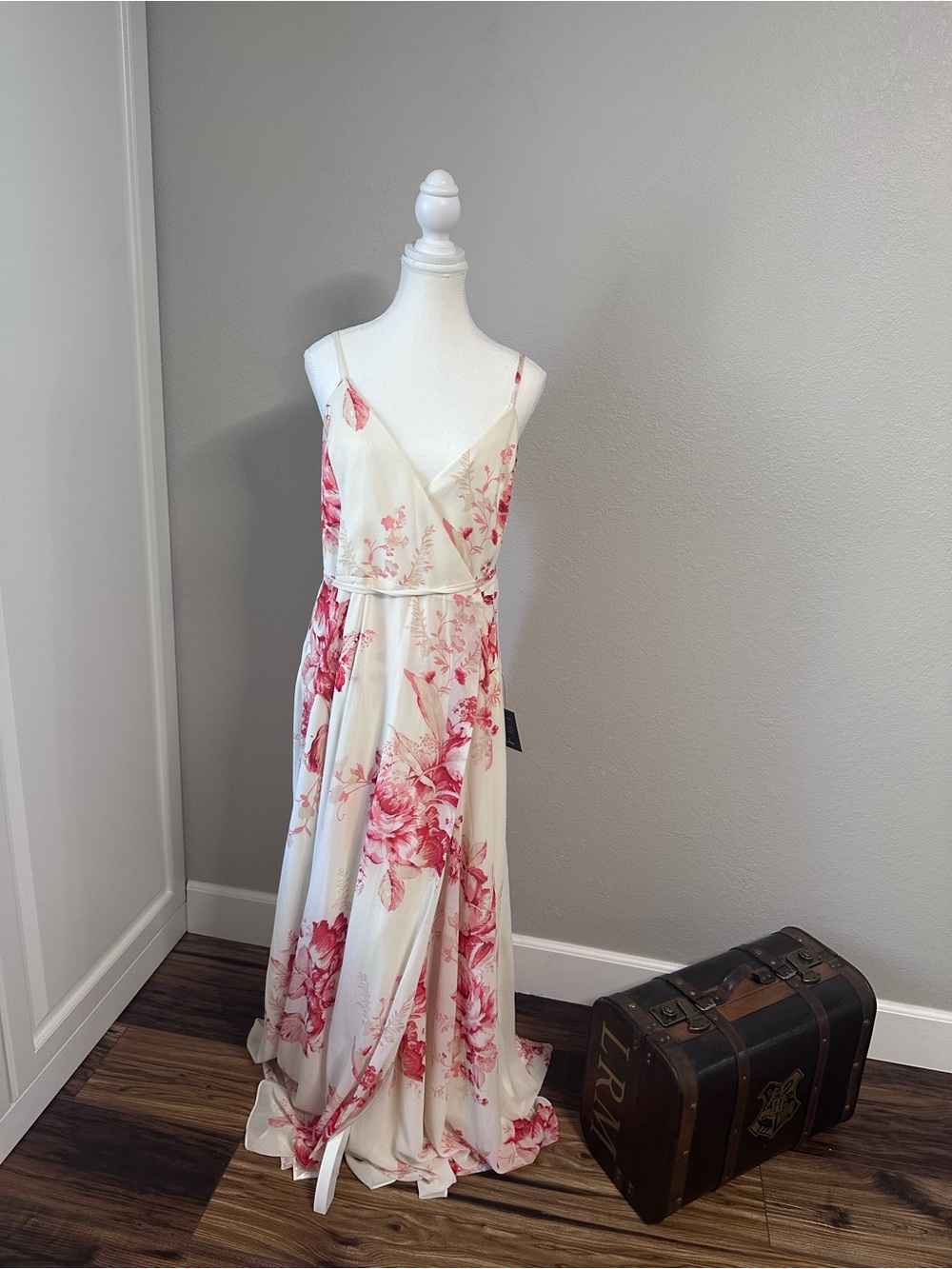 Lulu's Ivory Maxi Dress with Pink Floral Print
